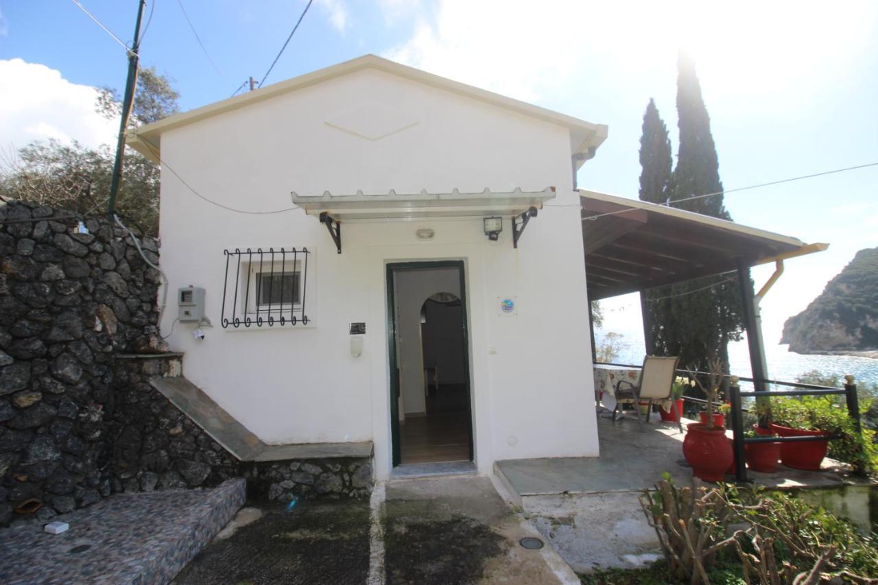 Niky'S Cottage Paleokastritsa Ngoại thất bức ảnh